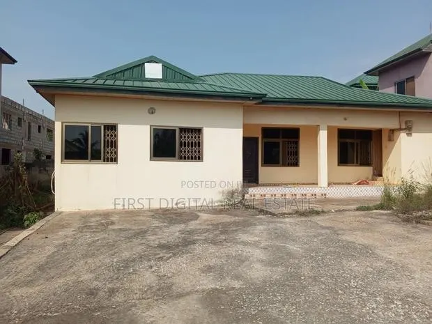 2bdrm House in First Digital Real, West Hills Mall Area for rent · Photo 1