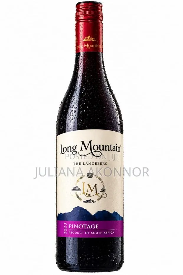 Premium Dry Red Wine · Photo 1