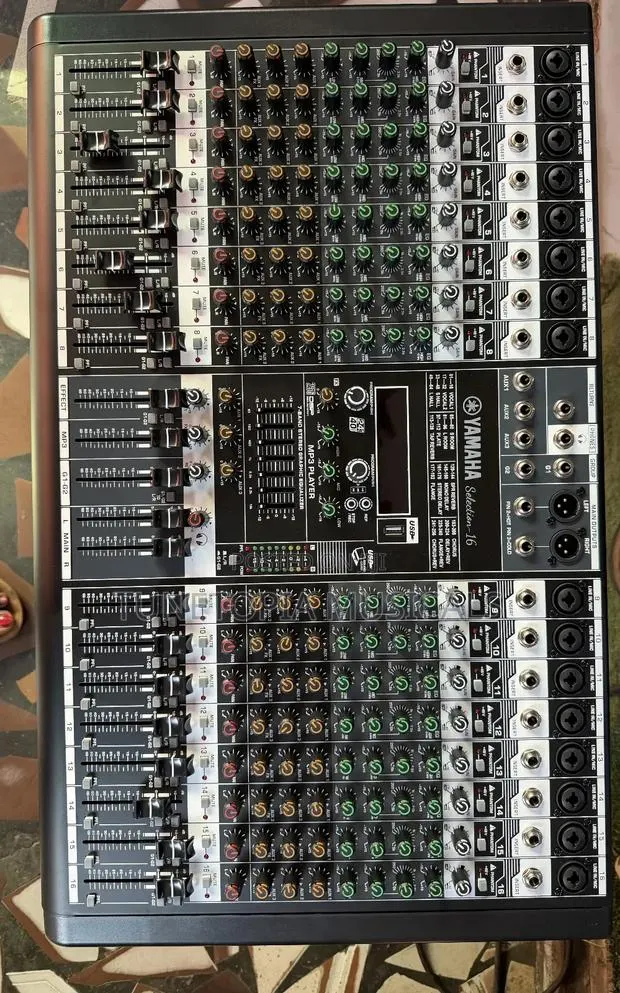 Yamaha Mg16x Cv 16-channel Stereo Mixer. · Photo 1
