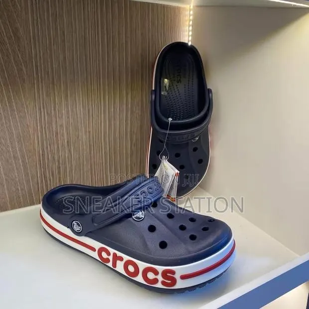 Crocs Unisex Bayaband Clog · Photo 1