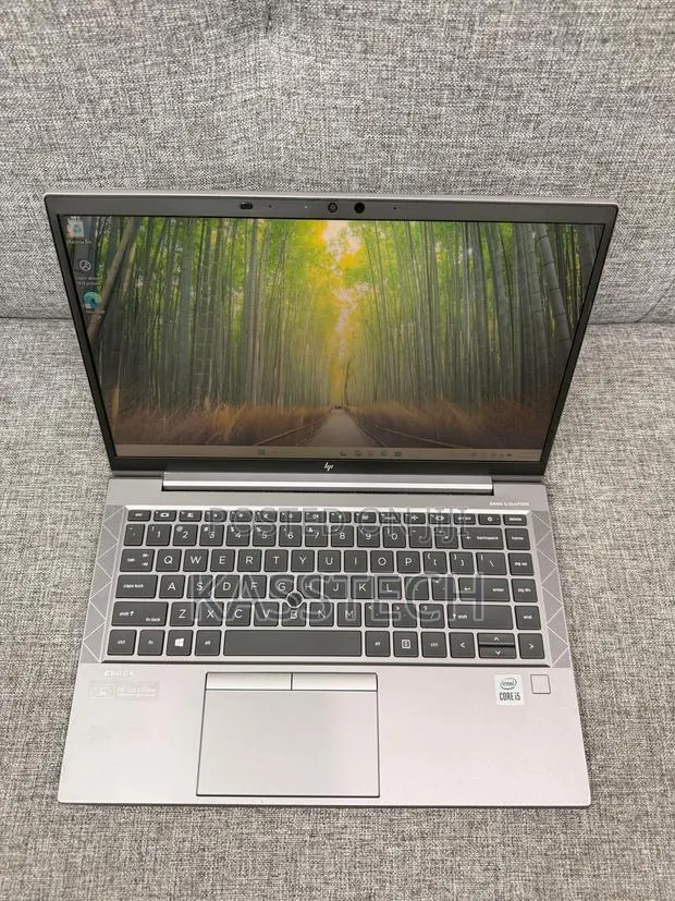 Laptop HP ZBook Firefly 14 G7 16GB Intel Core i5 SSD 256GB · Photo 1