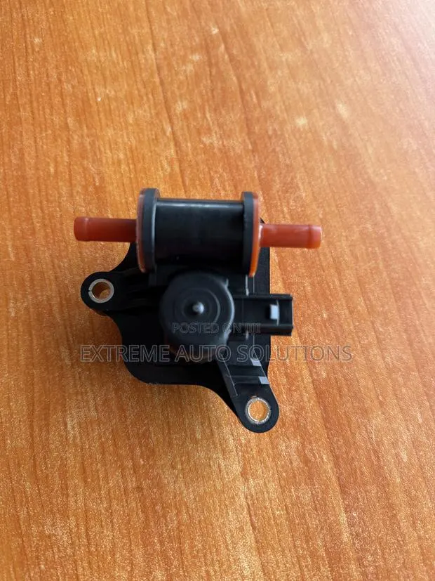 Civic Canister Purge Valve 2018,2019,2020,2021,2022 · Photo 1
