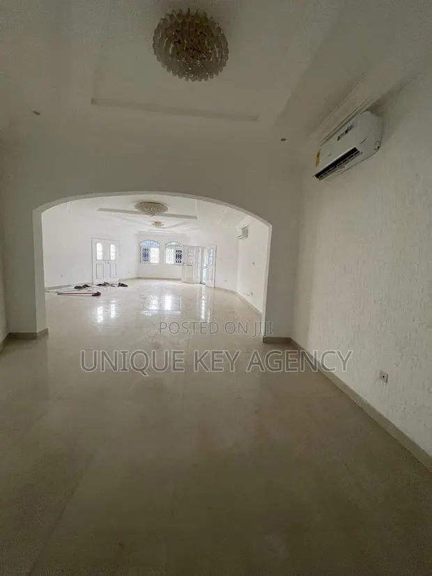 5bdrm House in Unique Key Agency, East Legon for rent · Photo 7