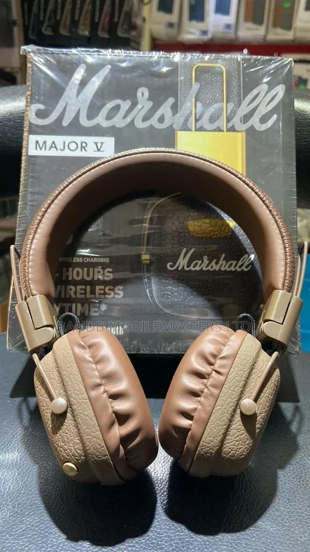 Marshall Major v Black and Brown Available · Photo 1
