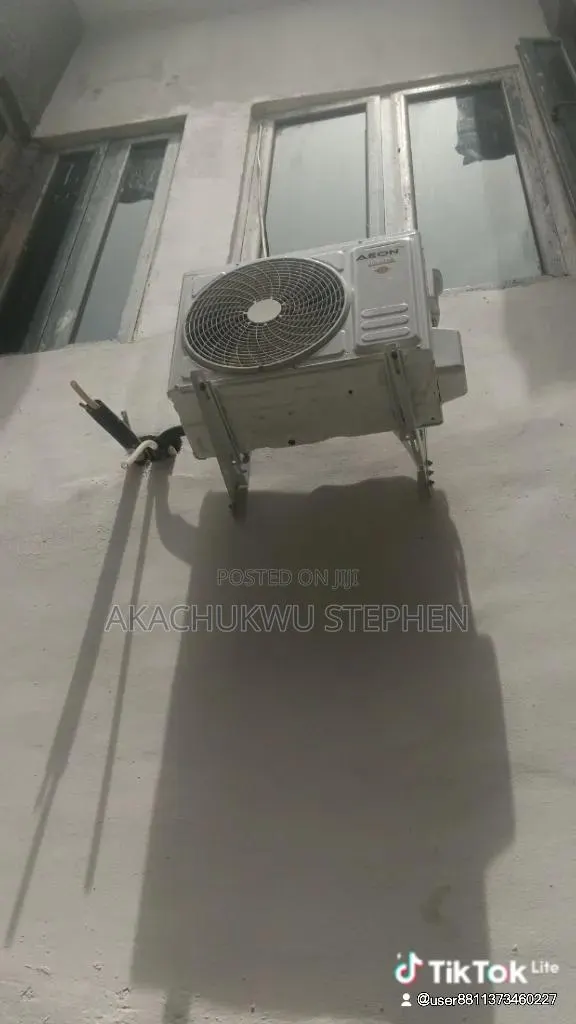 Air-Conditioner · Photo 1