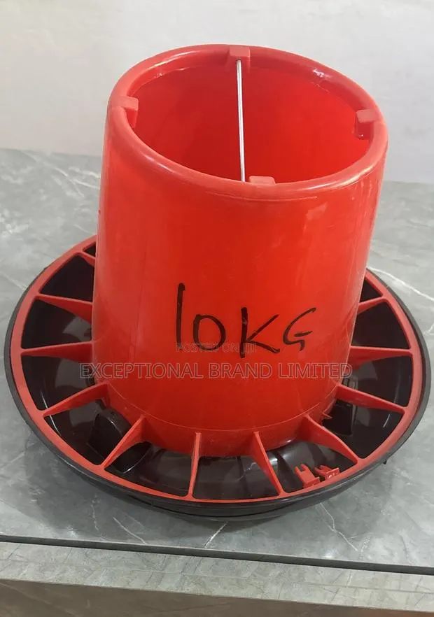 10kg Manual Poultry Feeder · Photo 1