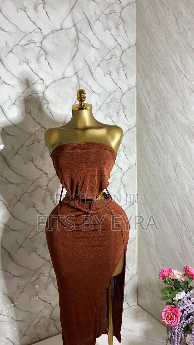 Rust-Brown Cut-Out Two-Piece Set · Photo 1