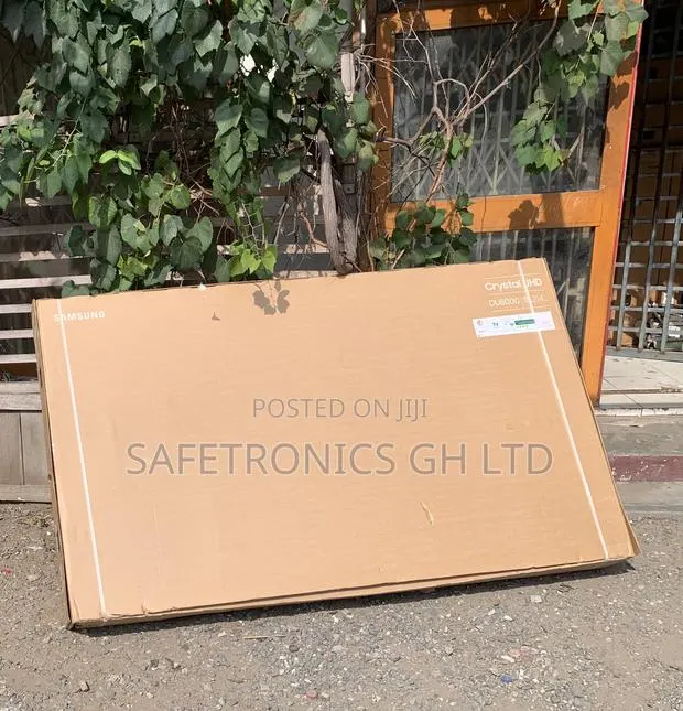 Ultra Modern Samsung 85′′ Crystal Uhd Du8072 Smart Tv (2024) · Photo 1