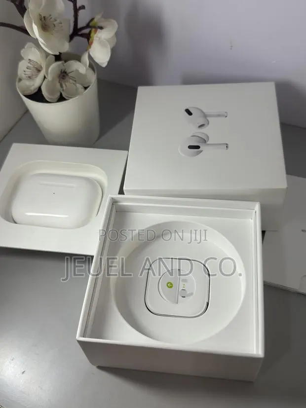 Authentic Apple Airpods Pro 1st Gen. · Photo 1