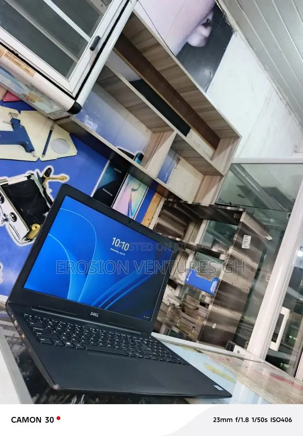 Laptop Dell 8GB Intel Core i3 HDD+SSD 128GB · Photo 1