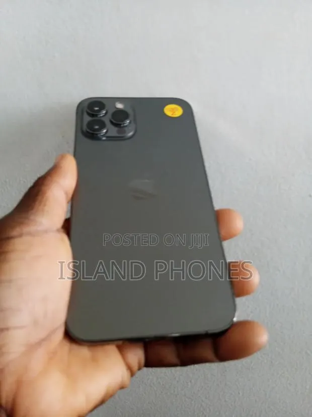 Apple iPhone 12 Pro Max 128 GB Black · Photo 1