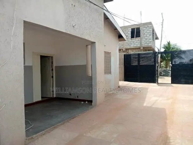 2bdrm House in Hfc Estate Area, for rent · Photo 1