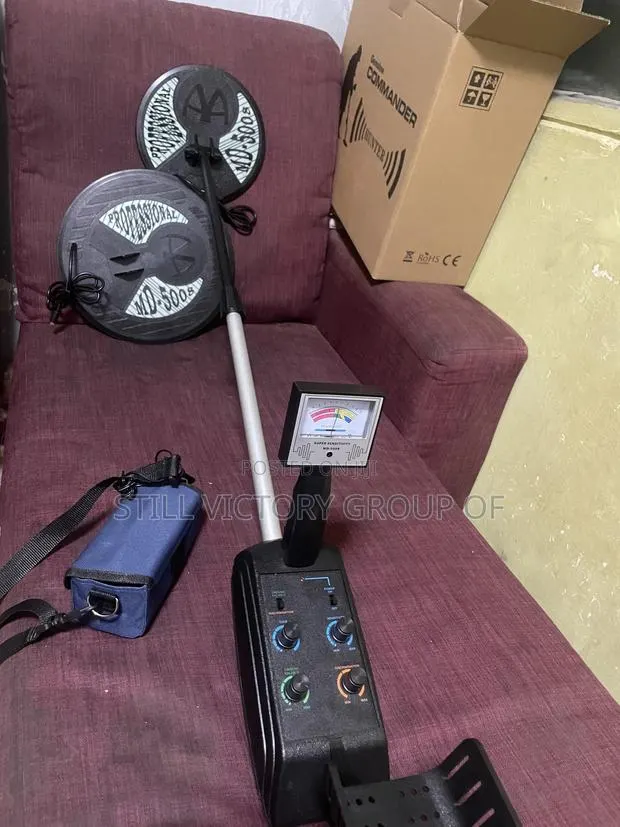 Genuine Commander Gold Detector · Photo 1