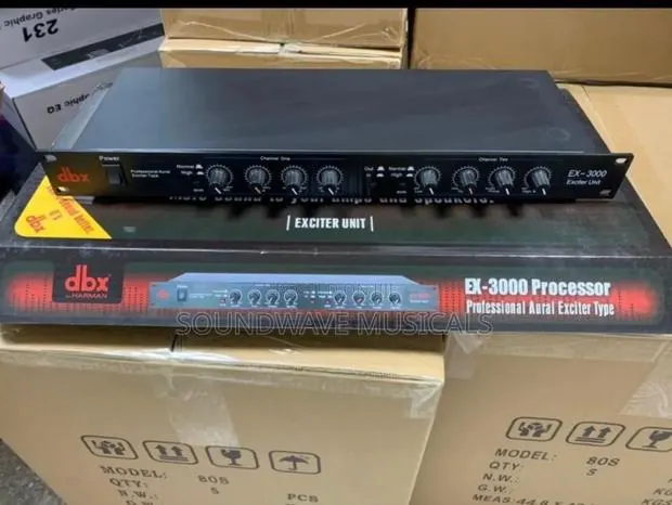 Dbx Ex 3000 Audio Professional Exciter · Photo 1
