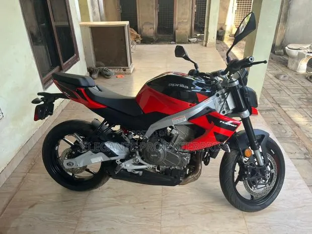 New Aprilia Tuono 2025 Red · Photo 7