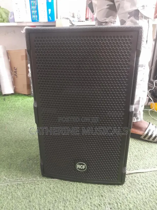 RCF Active Speaker 15 Inches · Photo 1