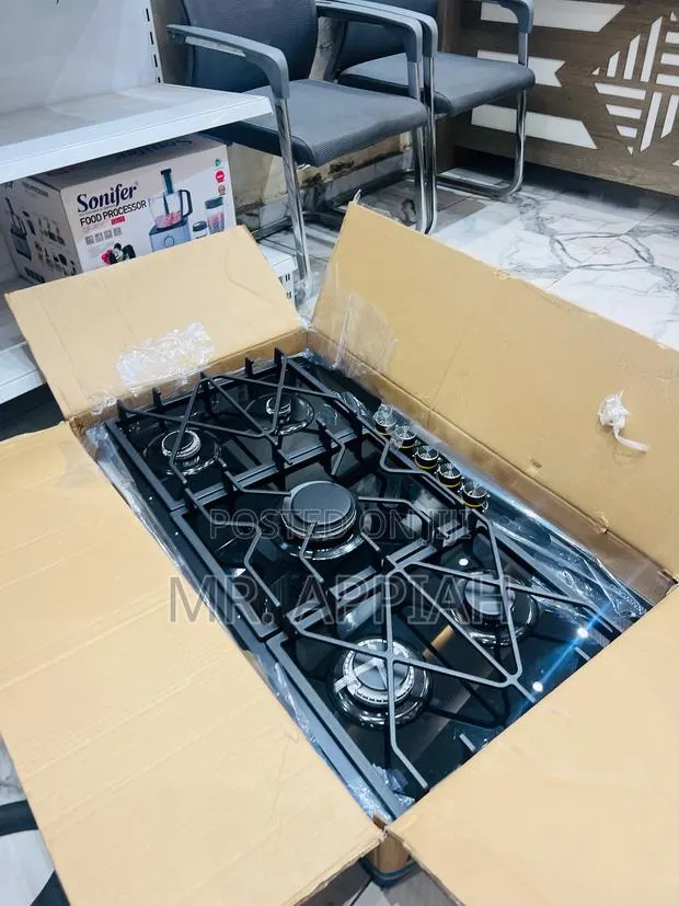 Check Out Classic Kenwood 90cm Hob(4 Built In) · Photo 1
