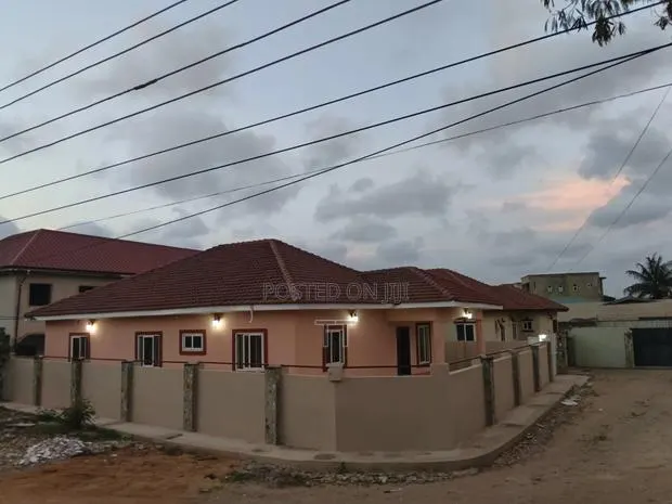 3bdrm House in Spintex Shell, Coca Cola for rent · Photo 1