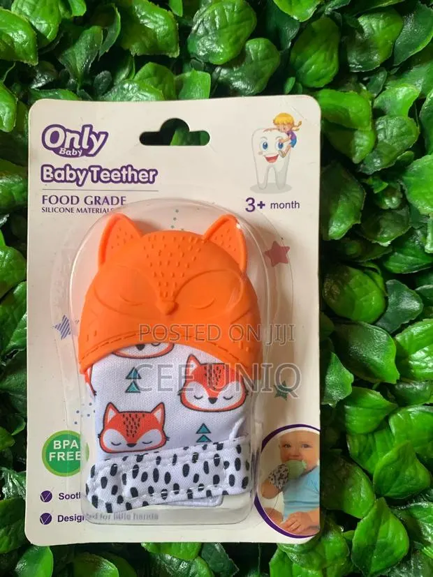 Teething Gloove for Babies · Photo 1