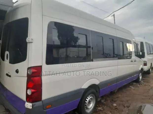 Volkswagen Crafter 2010 White · Photo 4