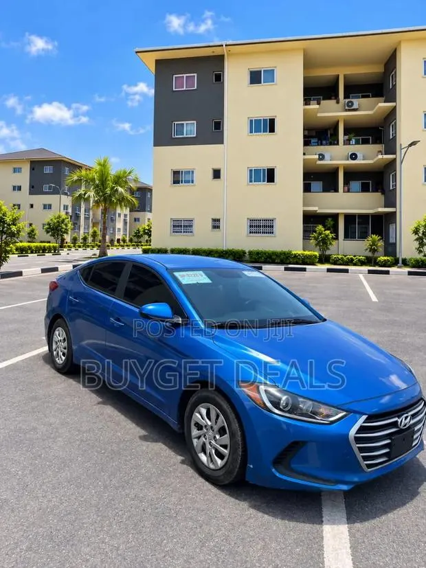 Hyundai Elantra SE Sedan FWD (2.0L 4cyl 6M) 2017 Blue · Photo 1