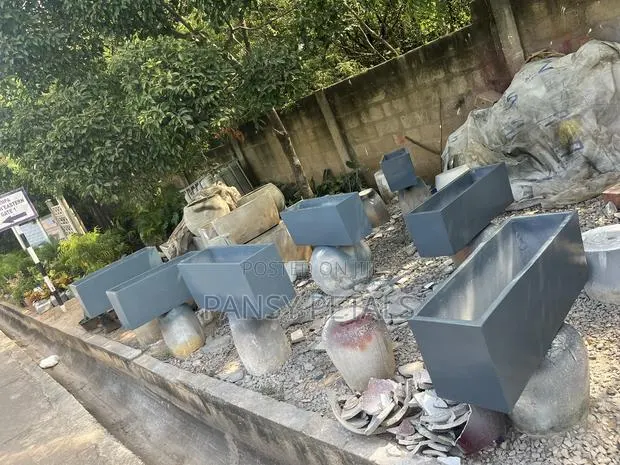 Rectangular Flower Pots for Sale · Photo 1