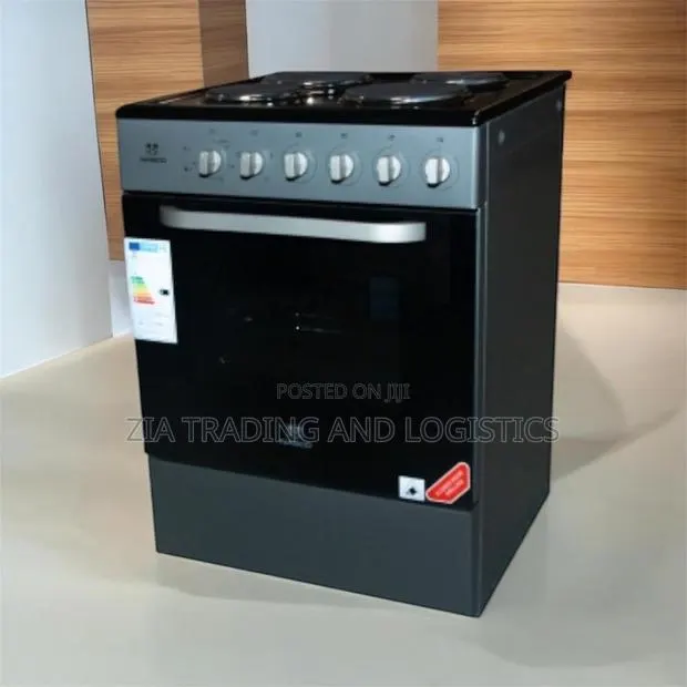 Powerful and Classic 4 Burner Nasco Fully Electric Hob. · Photo 1