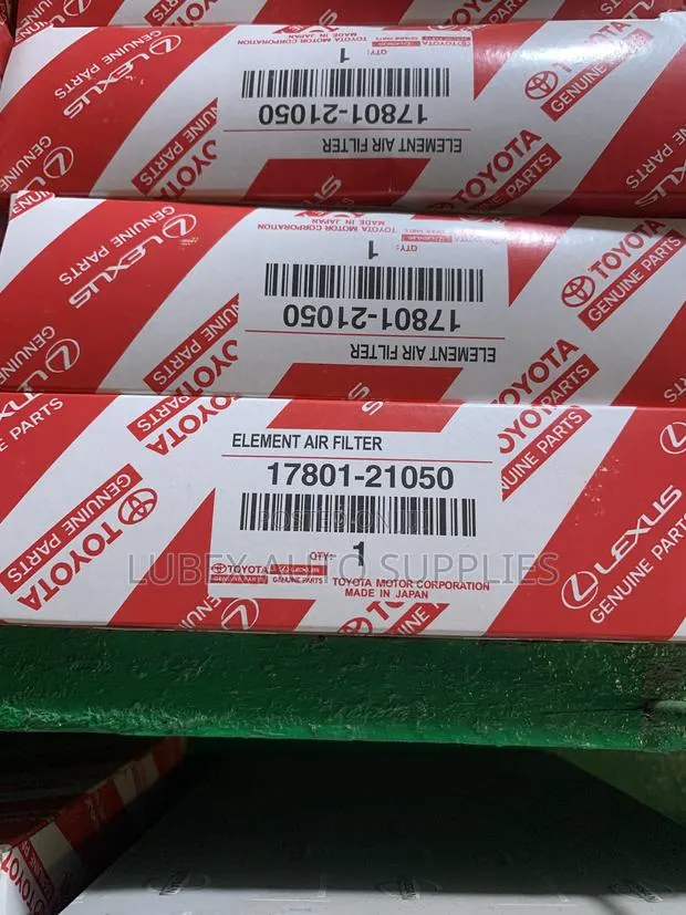 Element Air Filter 17801-21050 · Photo 1