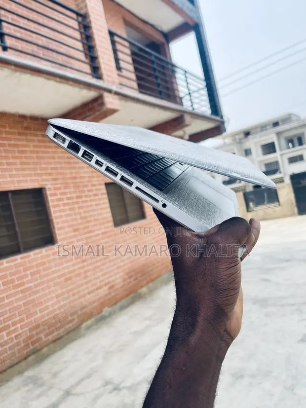 Laptop Apple MacBook Pro 2012 8GB Intel Core i5 HDD 256GB · Photo 1