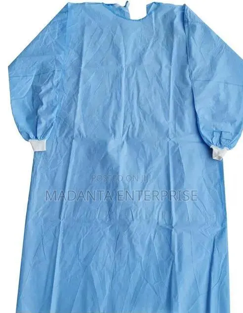Disposable Gown · Photo 1