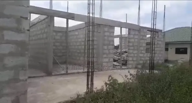 3bdrm House in Ngleshie Amanfro for sale · Photo 1