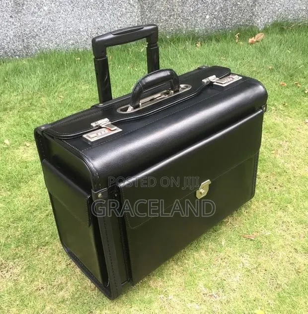 This Original Pure Leather Pilot Suitecase Luggage Bag Storerejected · Photo 1