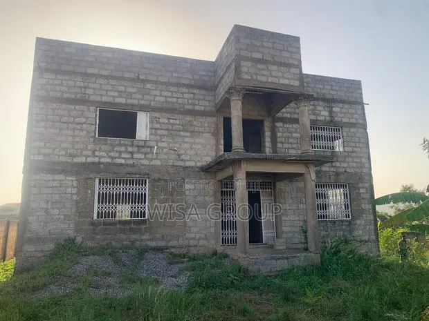 7bdrm Duplex in Wisa Groups, Accra Metropolitan for sale · Photo 1
