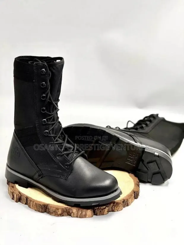 Army Strong Boot · Photo 1