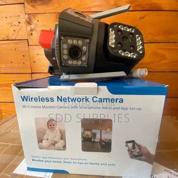 12 Mp Three Lens Wi-Fi Security Camera · Photo 1