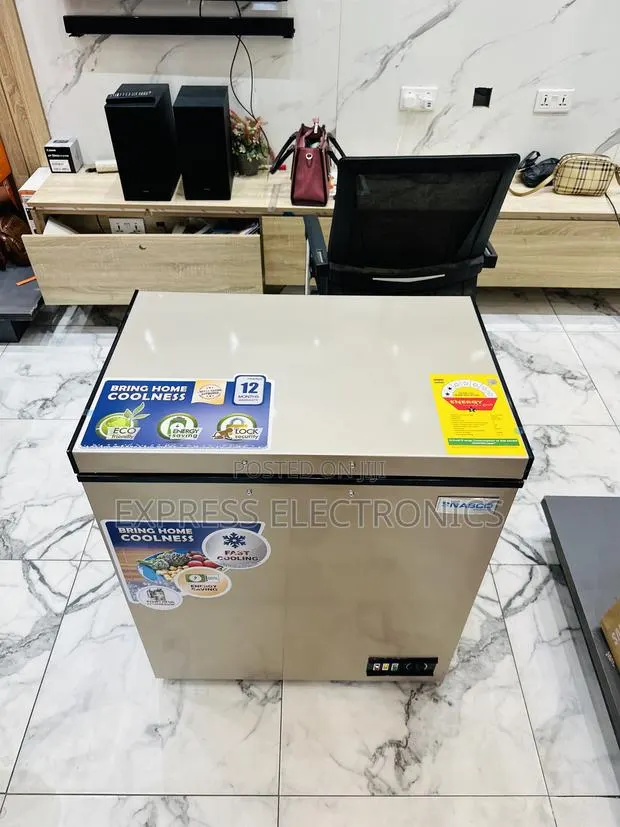 Hot Deals on Chest Freezer Single Door Gold Nas-175fl · Photo 1