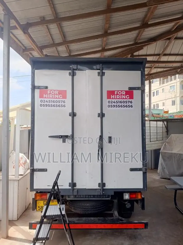 Mini Van for Hiring. · Photo 1
