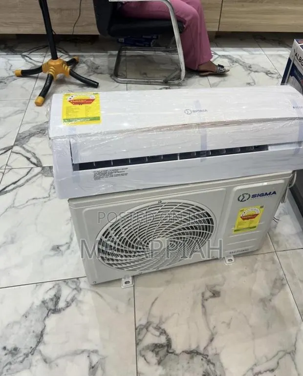 Sleek Design Sigma 2.0hp Ac With Remote Control · Photo 1