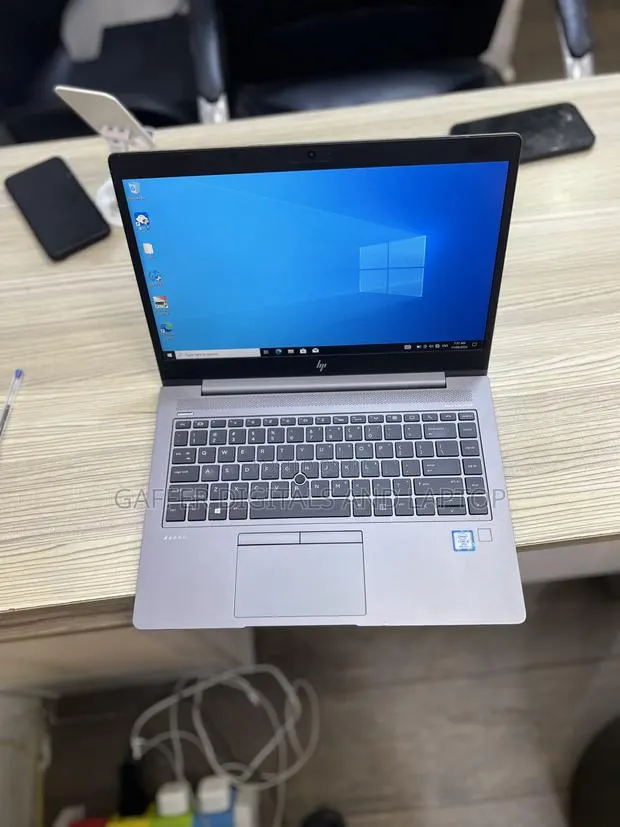 New Laptop HP ZBook 14u G6 16GB Intel Core i5 SSD 256GB · Photo 1
