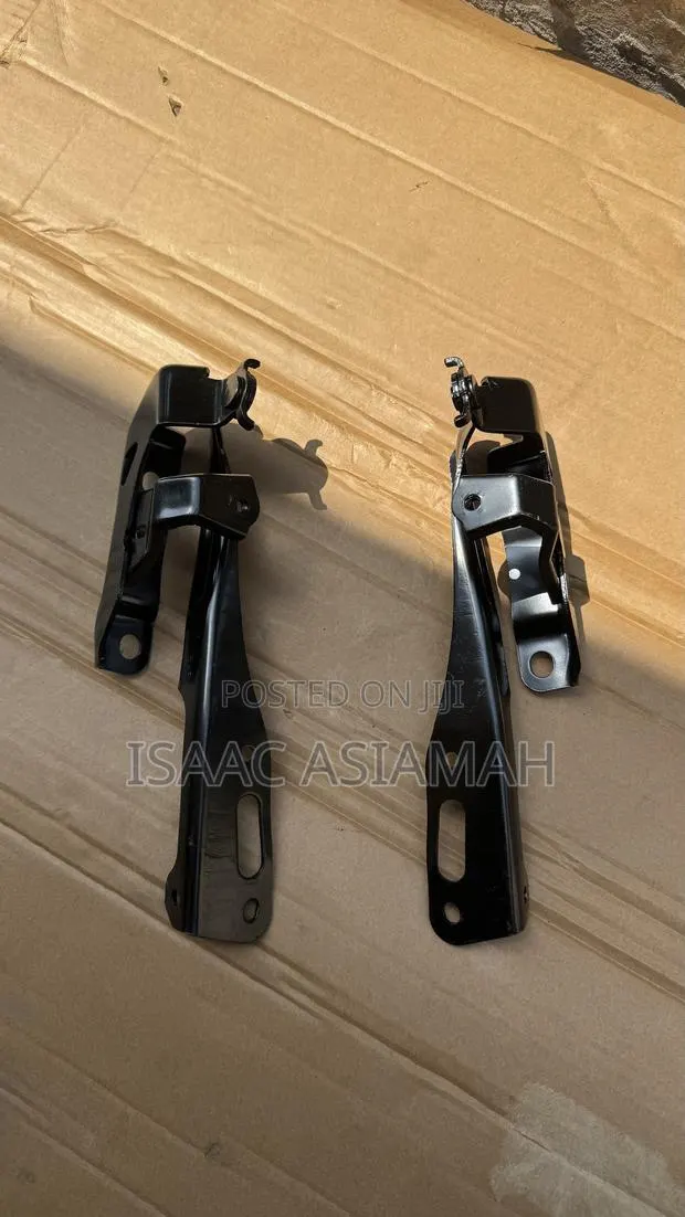 Civic 2016,2017,2018,2019,2020,2021 Bonnet Hinge / Inches · Photo 1