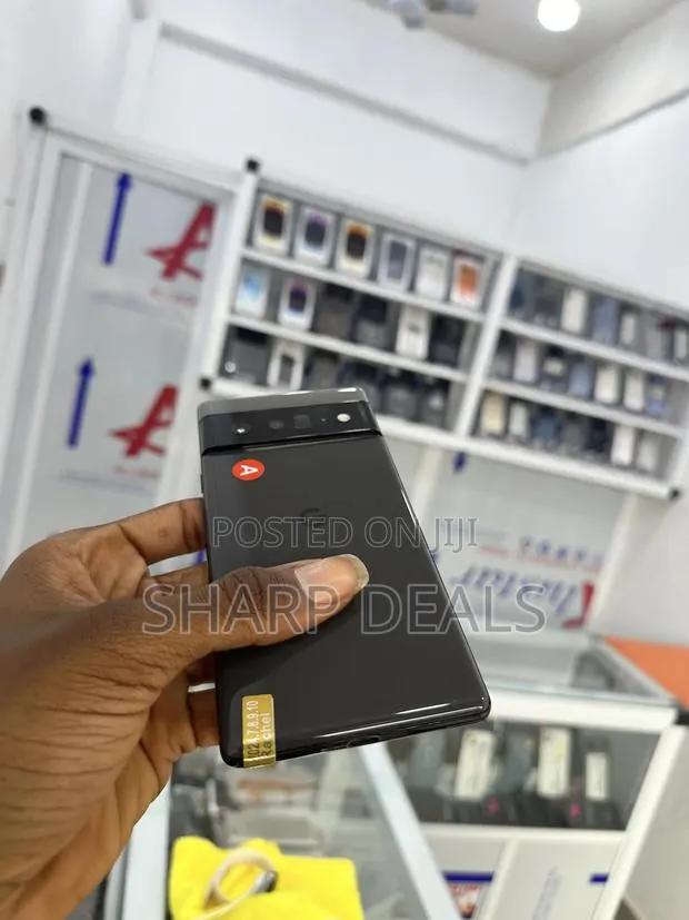 Google Pixel 6 Pro 128 GB Black · Photo 1