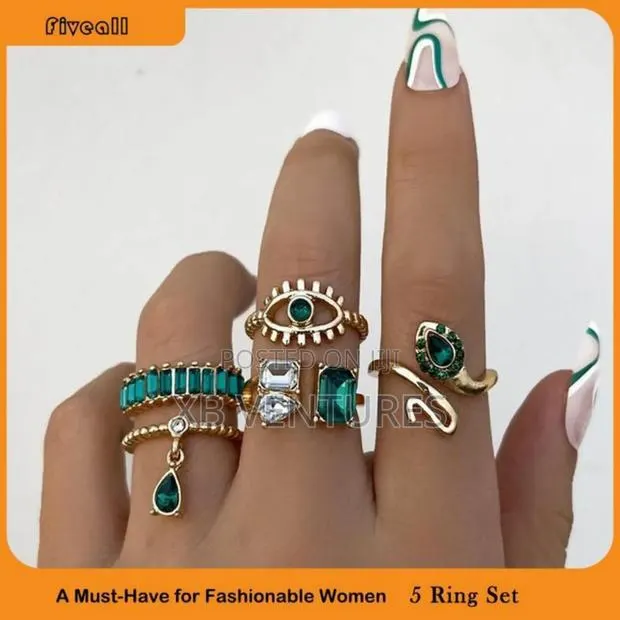 Ring Set for Women – Boho Rhinestone Jewelry · Photo 1
