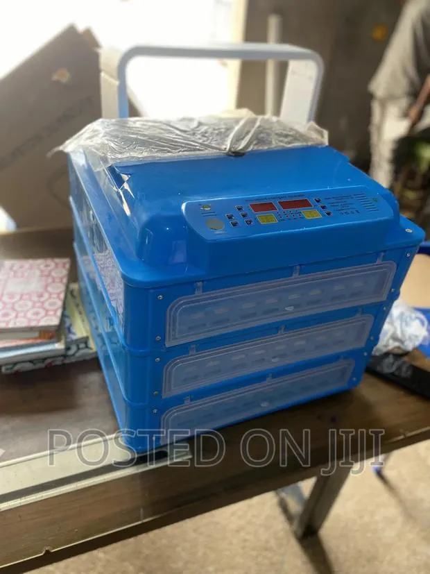 Automatic Incubator (204 Egg Capacity ) · Photo 1