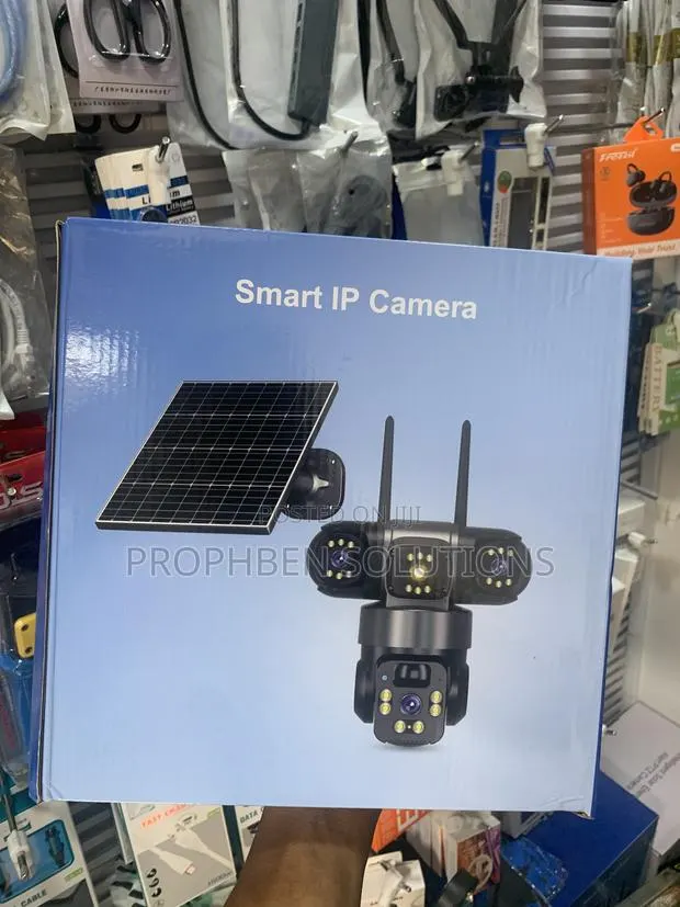Smart IP 4G 3lens Solar CCTV Camera · Photo 1