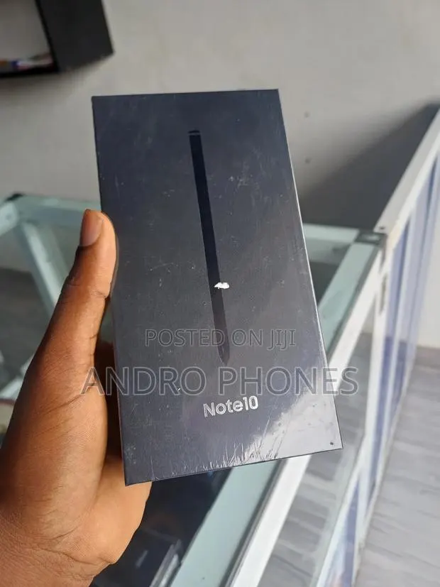 New Samsung Galaxy Note 10 5G 256 GB Black · Photo 1
