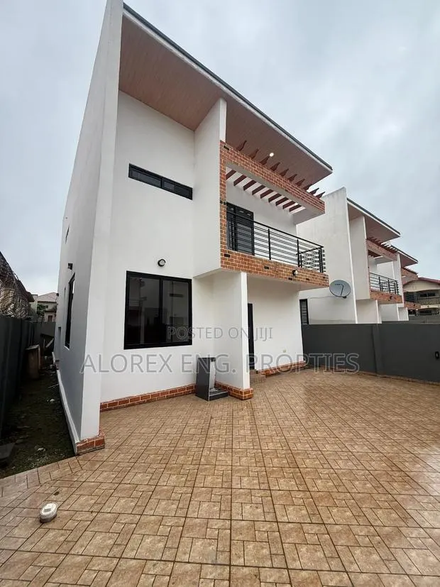 3bdrm House in $120,000, Adenta for sale · Photo 1