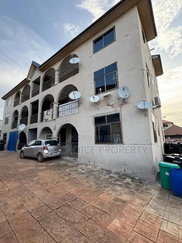 2bdrm Apartment in Nanakrom, Ashaley Botwe for rent · Photo 1