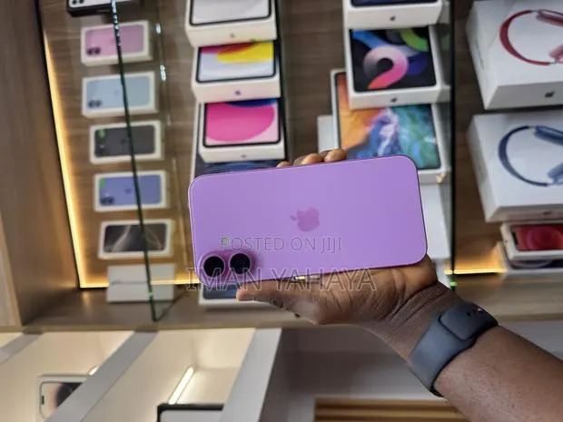 Apple iPhone 16 Plus 256 GB Pink · Photo 1