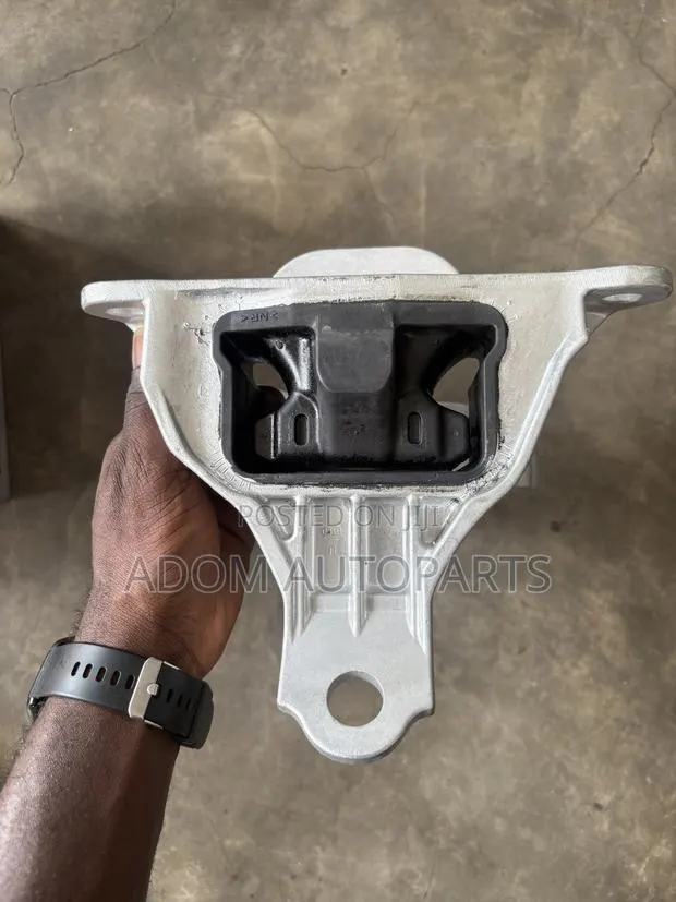 Honda Civic Gearbox Seat 2022 2023 2024 2025 2026 · Photo 1