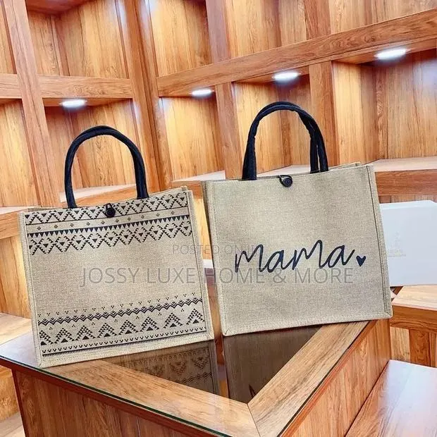 Hang Bag Ladies · Photo 1
